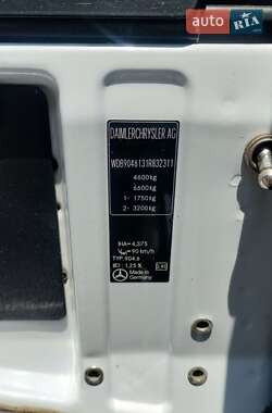 Грузовой фургон Mercedes-Benz Sprinter 2005 в 