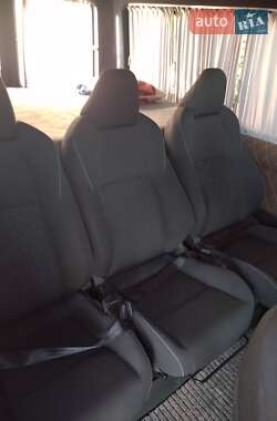 Микроавтобус Mercedes-Benz Sprinter 2000 в 