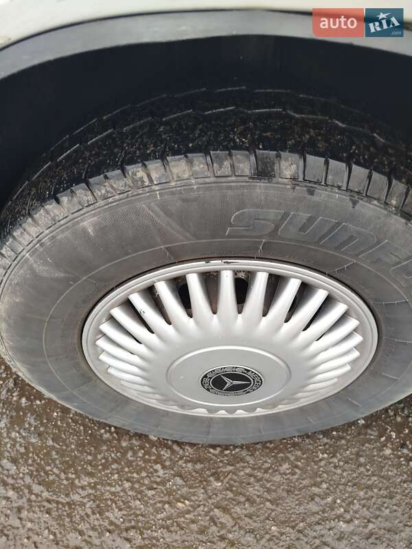 Міський автобус Mercedes-Benz Sprinter 1997 в Кам'янському