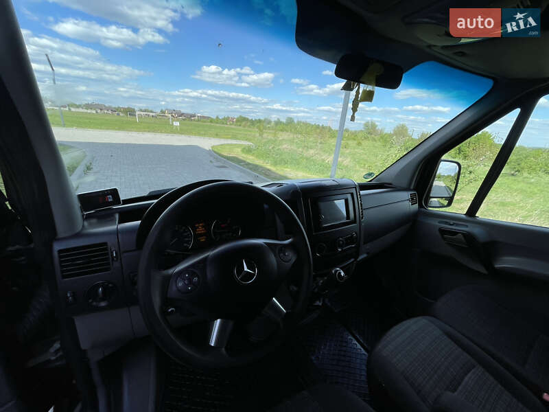 Мікроавтобус Mercedes-Benz Sprinter 2015 в Рівному