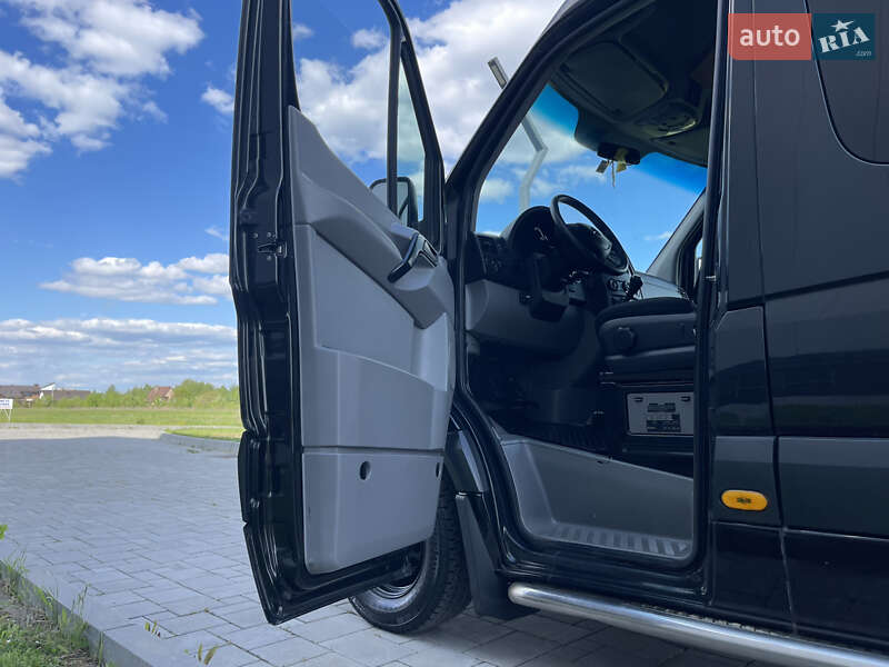 Мікроавтобус Mercedes-Benz Sprinter 2015 в Рівному