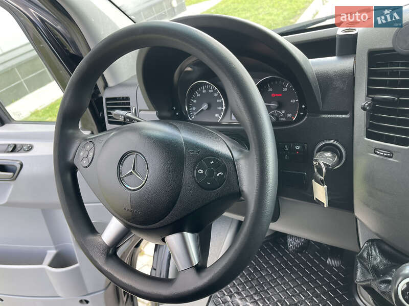 Мікроавтобус Mercedes-Benz Sprinter 2015 в Рівному