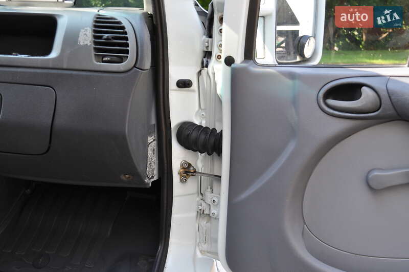 Інші автобуси Mercedes-Benz Sprinter 2000 в Києві