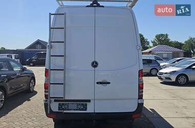 Грузовой фургон Mercedes-Benz Sprinter 2016 в 