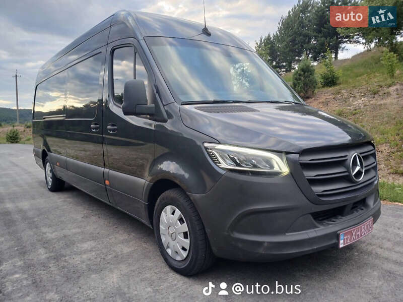 Грузовой фургон Mercedes-Benz Sprinter 2020 в 