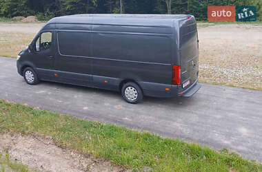 Грузовой фургон Mercedes-Benz Sprinter 2020 в 