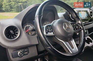 Грузовой фургон Mercedes-Benz Sprinter 2020 в 