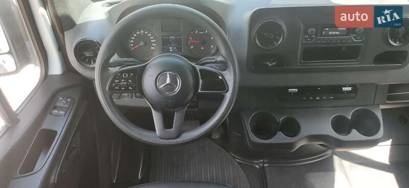 Грузовой фургон Mercedes-Benz Sprinter 2022 в Запорожье