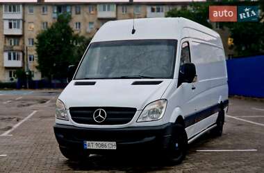 Вантажний фургон Mercedes-Benz Sprinter 2013 в 