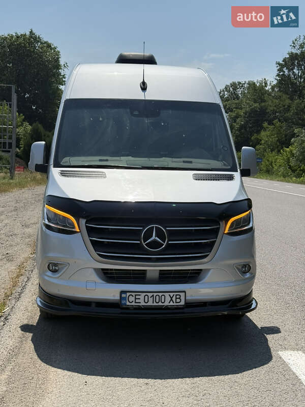 Mercedes-Benz Sprinter 2021
