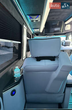Микроавтобус Mercedes-Benz Sprinter 2018 в 