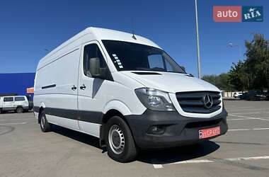 Грузовой фургон Mercedes-Benz Sprinter 2018 в 