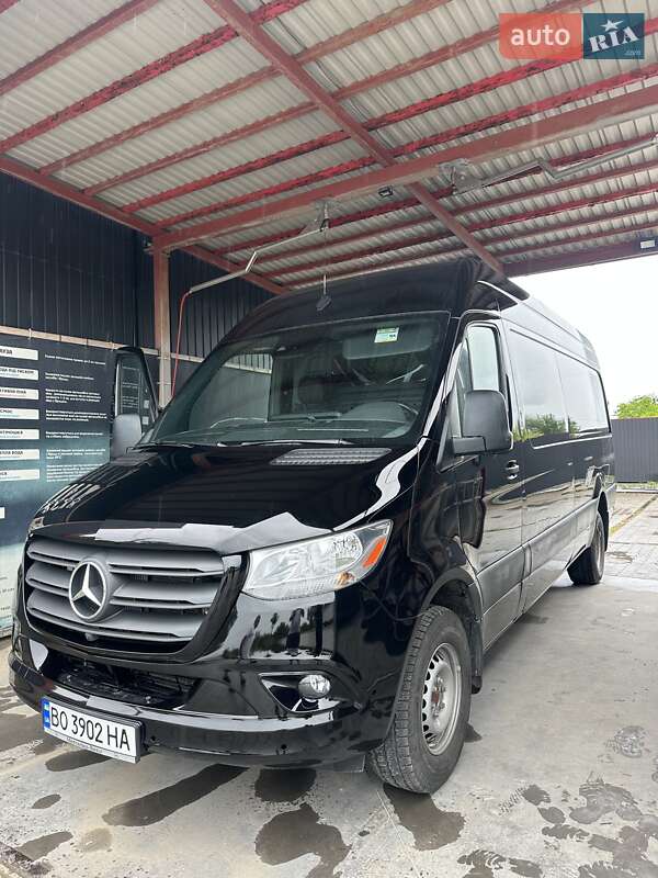 Вантажний фургон Mercedes-Benz Sprinter 2022 в Бучачі