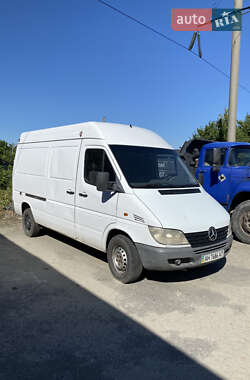 Вантажний фургон Mercedes-Benz Sprinter 2001 в Дніпрі