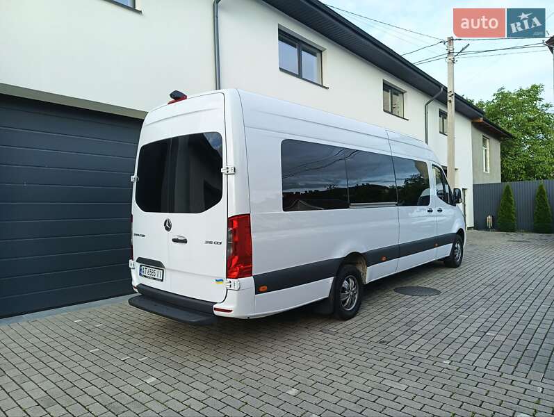 Вантажопасажирський фургон Mercedes-Benz Sprinter 2020 в Коломиї
