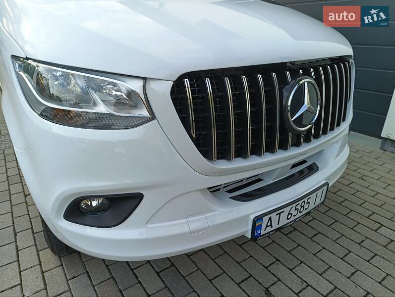 Вантажопасажирський фургон Mercedes-Benz Sprinter 2020 в Коломиї