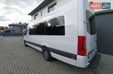 Грузопассажирский фургон Mercedes-Benz Sprinter 2020 в 