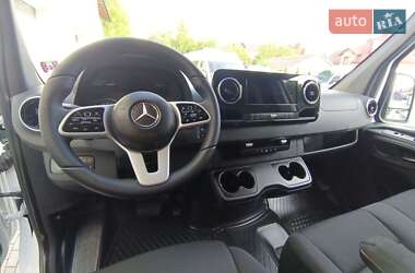 Грузопассажирский фургон Mercedes-Benz Sprinter 2020 в 
