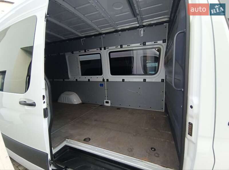 Вантажопасажирський фургон Mercedes-Benz Sprinter 2020 в Коломиї