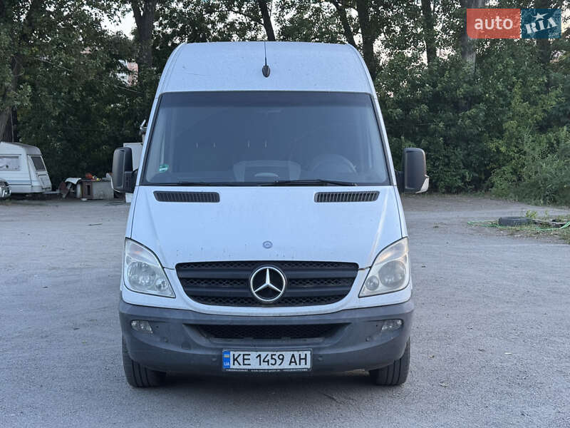 Грузовой фургон Mercedes-Benz Sprinter 2013 в Днепре