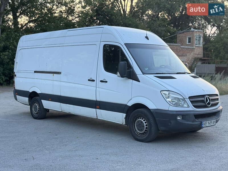 Грузовой фургон Mercedes-Benz Sprinter 2013 в Днепре