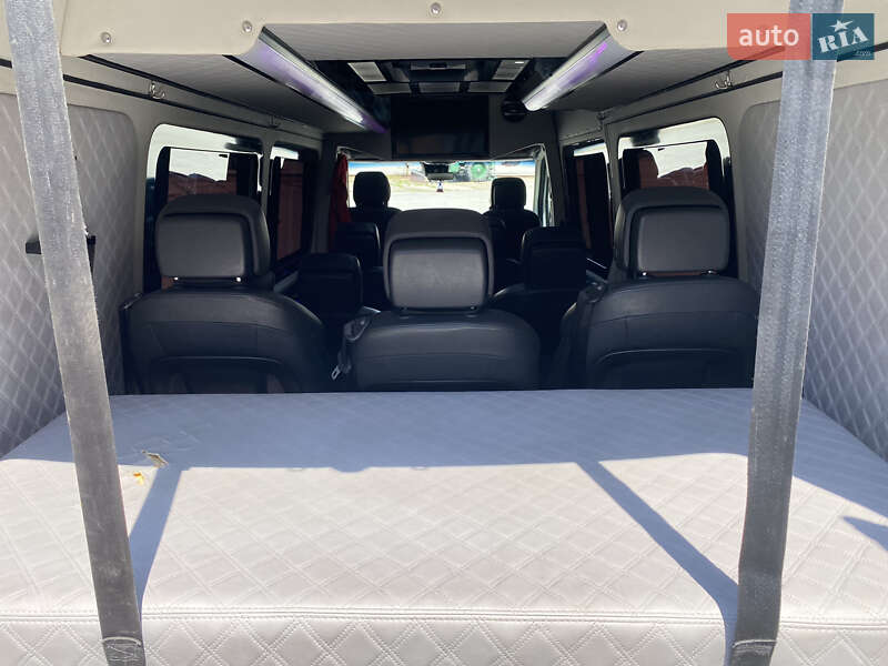 Грузопассажирский фургон Mercedes-Benz Sprinter 2017 в Житомире