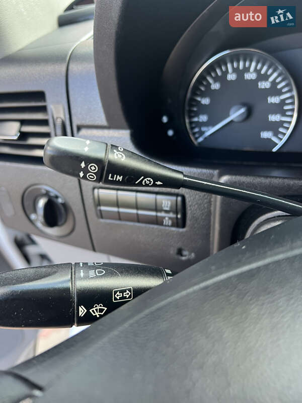 Вантажний фургон Mercedes-Benz Sprinter 2015 в Вінниці