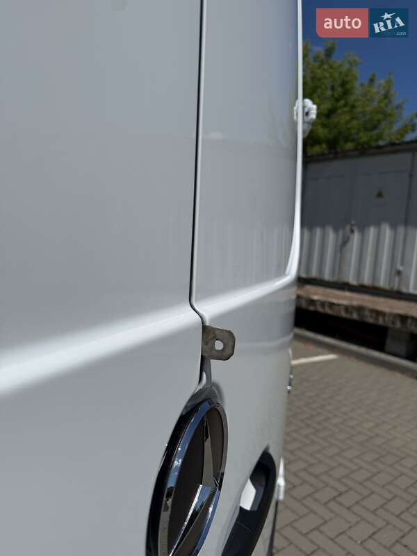 Грузовой фургон Mercedes-Benz Sprinter 2023 в Киеве