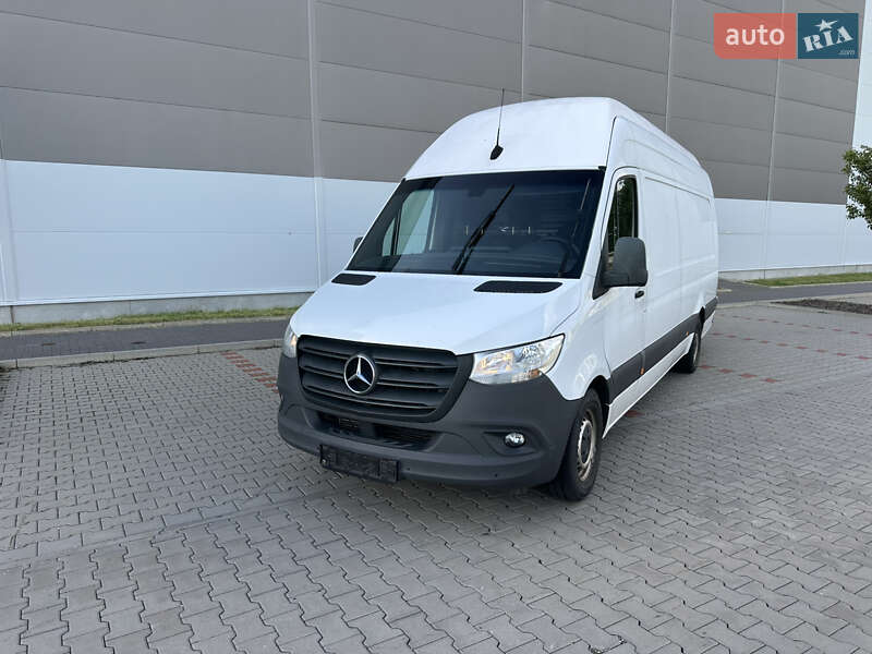 Вантажний фургон Mercedes-Benz Sprinter 2019 в Тячеві