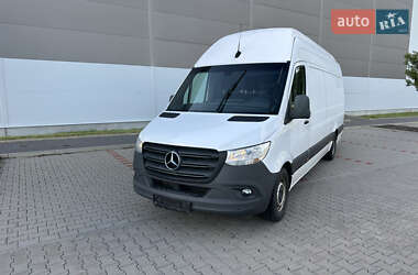 Грузовой фургон Mercedes-Benz Sprinter 2019 в 