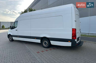 Грузовой фургон Mercedes-Benz Sprinter 2019 в 