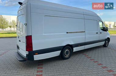 Грузовой фургон Mercedes-Benz Sprinter 2019 в 