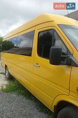 Туристический / Междугородний автобус Mercedes-Benz Sprinter 2004 в 
