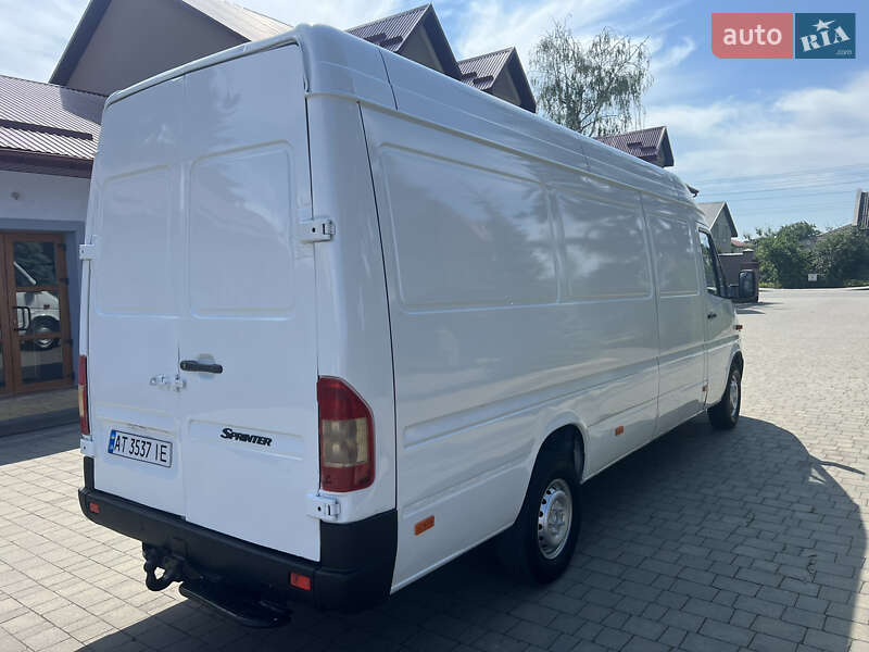 Вантажний фургон Mercedes-Benz Sprinter 2001 в Львові
