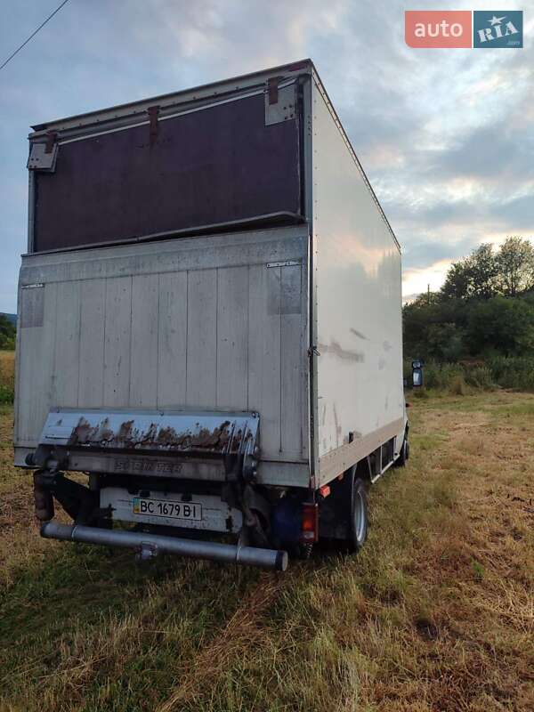 Грузовой фургон Mercedes-Benz Sprinter 2005 в Стрые