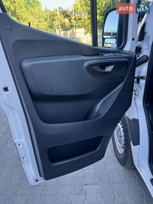 Вантажний фургон Mercedes-Benz Sprinter 2019 в Вінниці