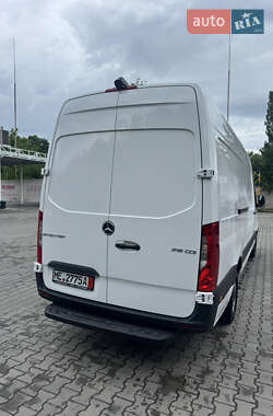 Грузовой фургон Mercedes-Benz Sprinter 2021 в 