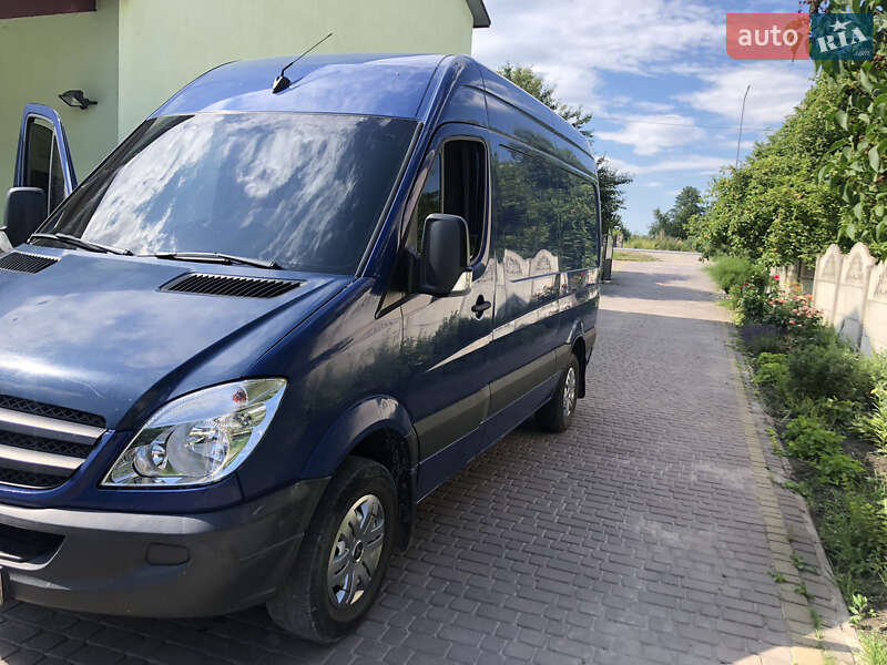 Інші вантажівки Mercedes-Benz Sprinter 2011 в Тернополі