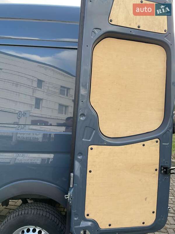 Грузовой фургон Mercedes-Benz Sprinter 2018 в Ровно