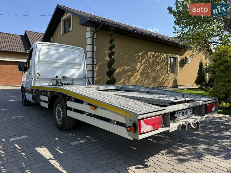 Автовоз Mercedes-Benz Sprinter 2015 в Косове