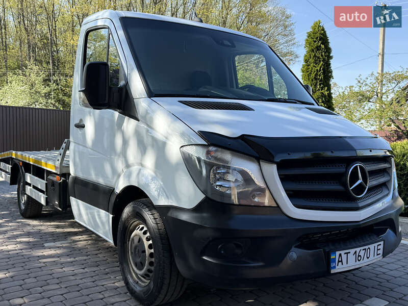 Автовоз Mercedes-Benz Sprinter 2015 в Косове