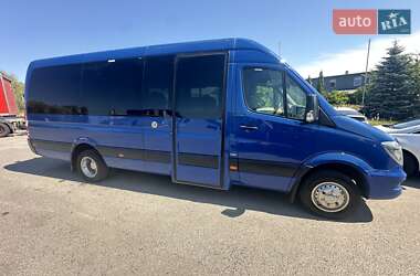 Туристический / Междугородний автобус Mercedes-Benz Sprinter 2016 в Ровно