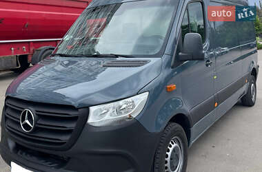 Грузовой фургон Mercedes-Benz Sprinter 2020 в 