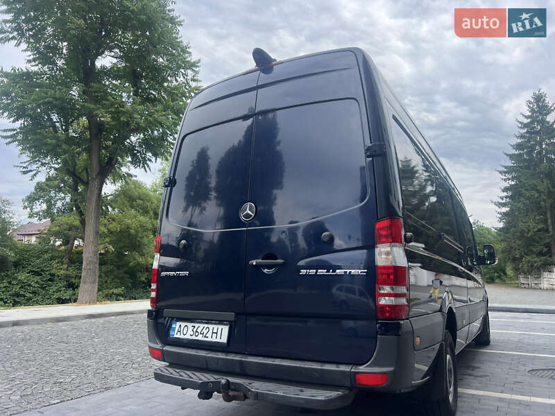 Микроавтобус Mercedes-Benz Sprinter 2014 в Сваляве