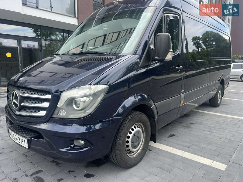 Микроавтобус Mercedes-Benz Sprinter 2014 в Сваляве