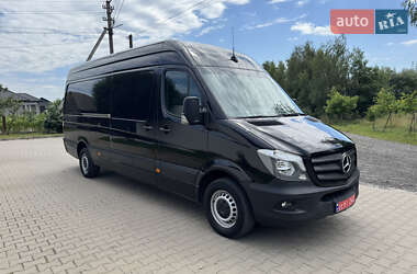Грузовой фургон Mercedes-Benz Sprinter 2017 в 