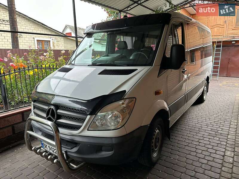 Микроавтобус Mercedes-Benz Sprinter 2012 в Рафаловке
