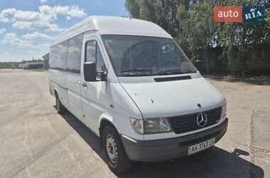 Пригородный автобус Mercedes-Benz Sprinter 2000 в Харькове