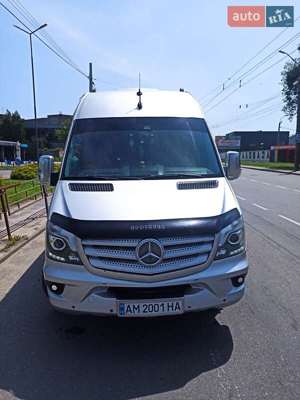 Туристический / Междугородний автобус Mercedes-Benz Sprinter 2015 в Житомире