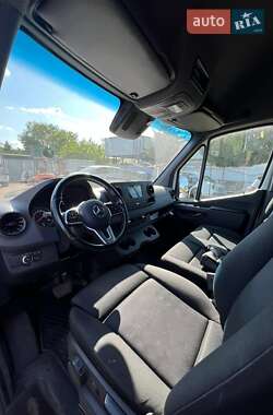 Другие автобусы Mercedes-Benz Sprinter 2021 в 